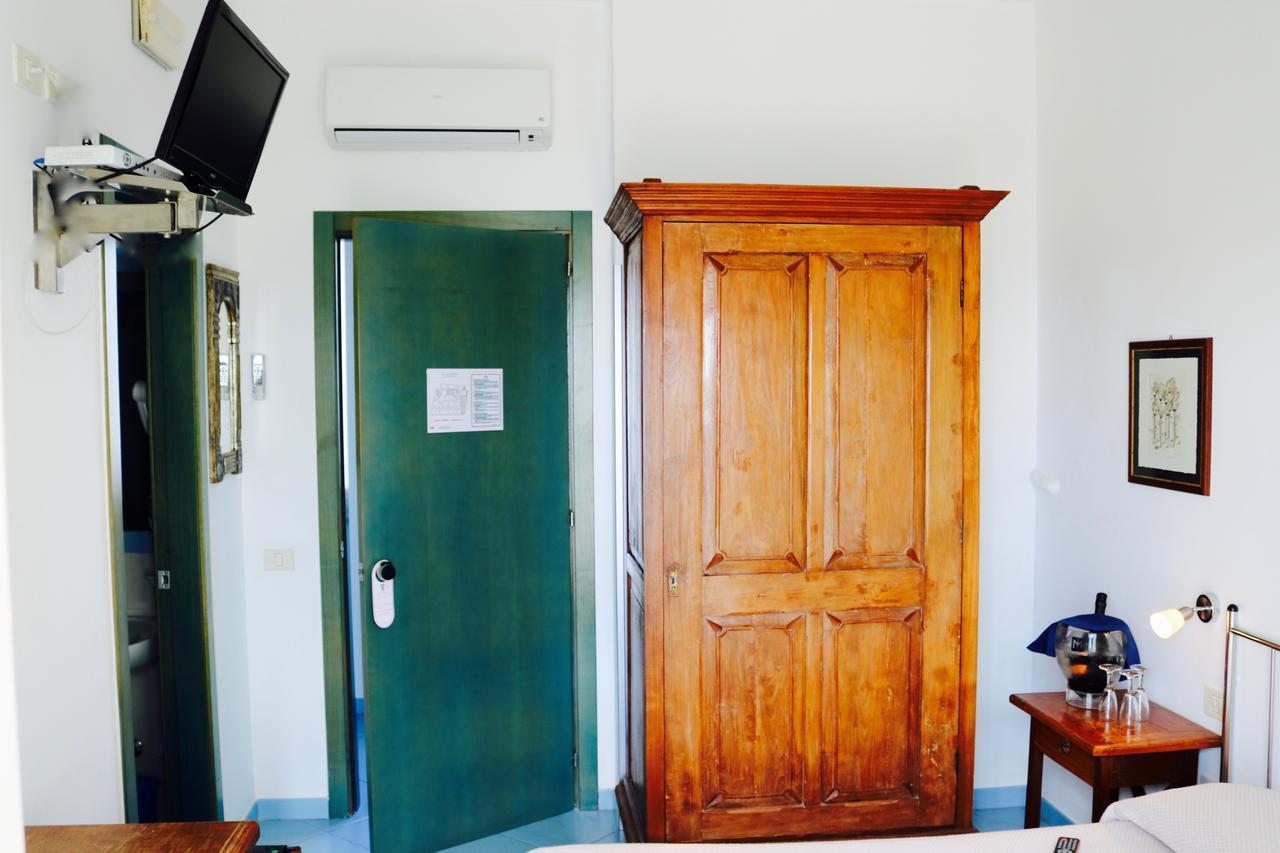 Hotel Rizieri Santa Maria di Leuca Eksteriør bilde